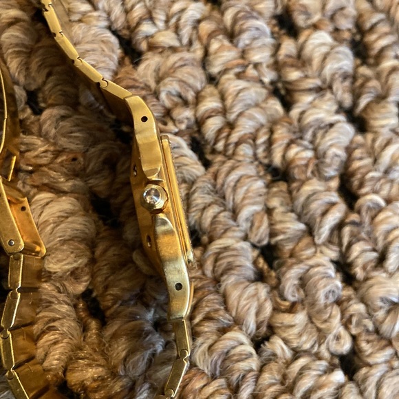 Genuine 18k Gold & Diamond Cartier Time Piece - Picture 7 of 9